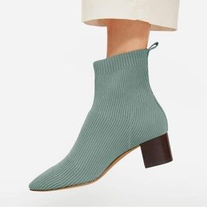 Everlane Seafoam Glove Boot — Size 6.5.
